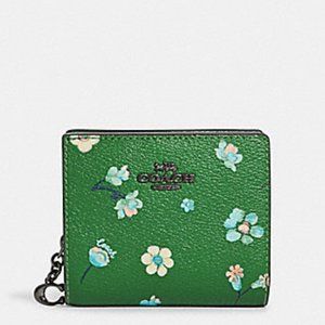 Coach c8703 Snap Wallet With Mystical Floral Print Green Multi